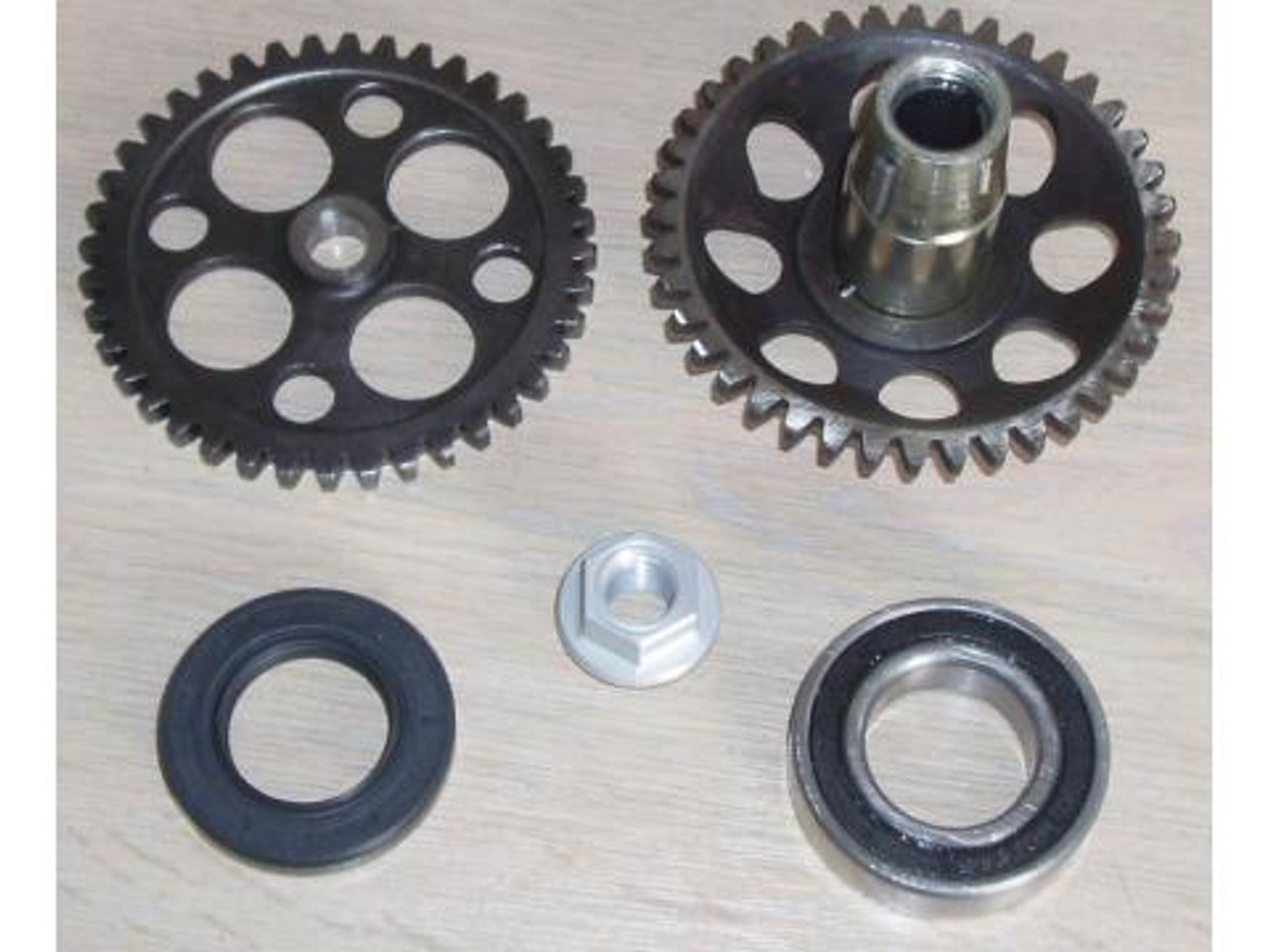 TR750 / GT750 Water pump drive Gear and sleeve kit