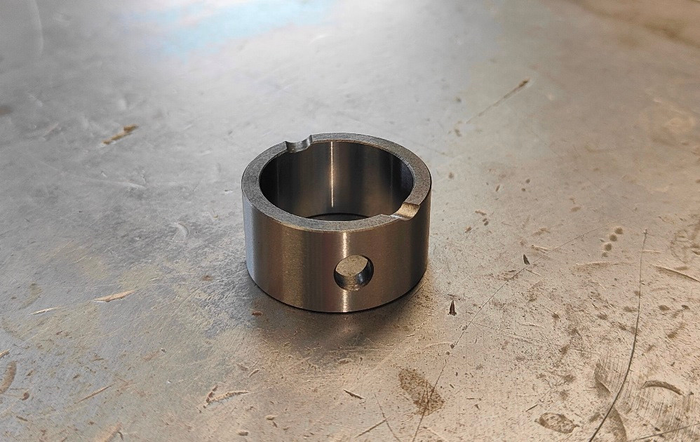 Kawasaki KH H1 H2 500 750 Gearbox bearing and bush 92046010 & 92028073