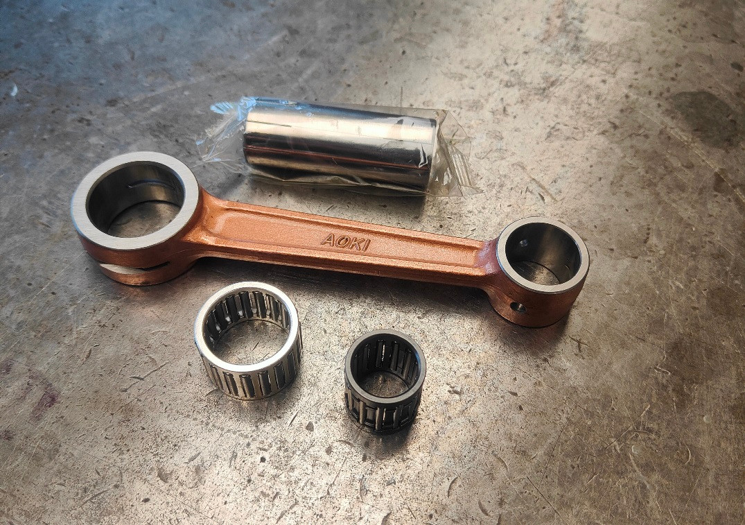 Suzuki GT/T 500 Connecting Rod Kit