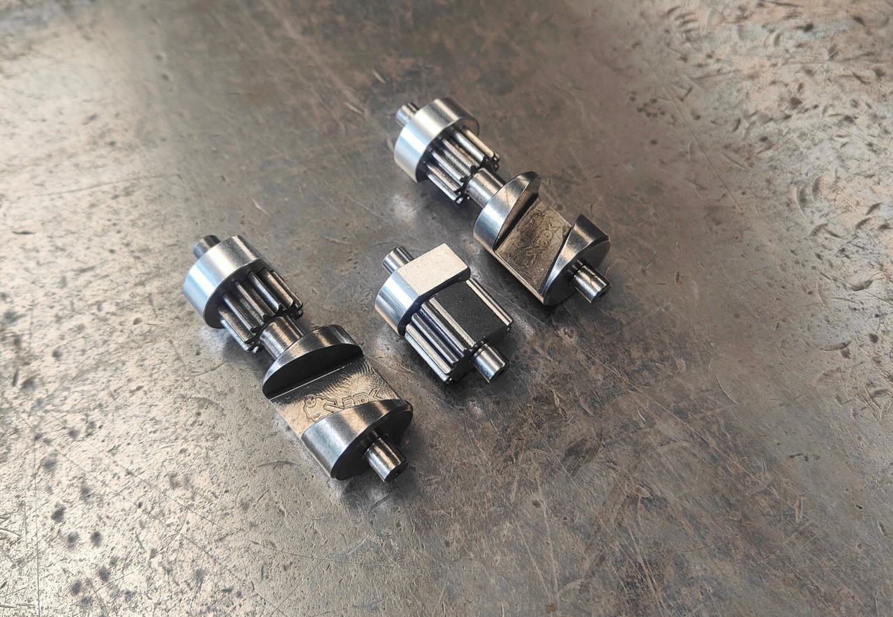 Kawasaki KX125 1990-1991 H1 H2  steel KIPS valves and idler gear with bushes