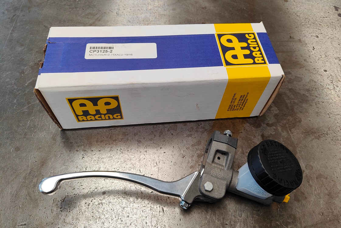 APレーシング / AP Racing ロッキード ブレーキマスター CP3125-2