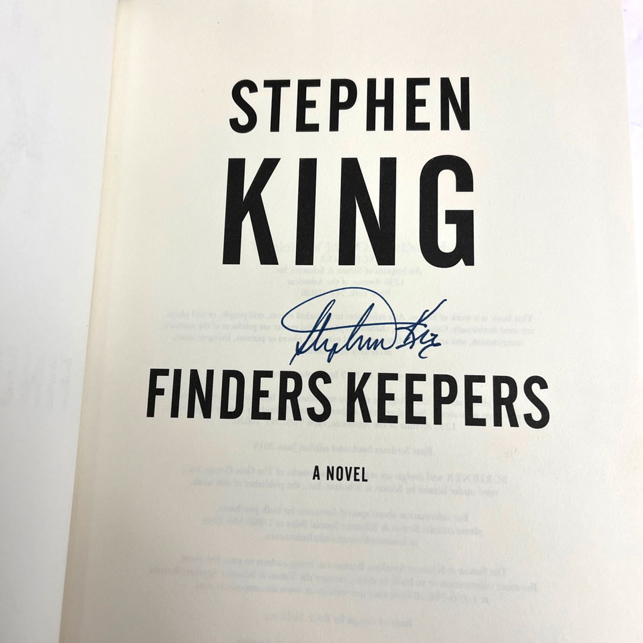 Stephen King "The Bill Hodges Trilogy" Slipcased Boxed Set w/Signed "Finders Keepers" [Very Fine]