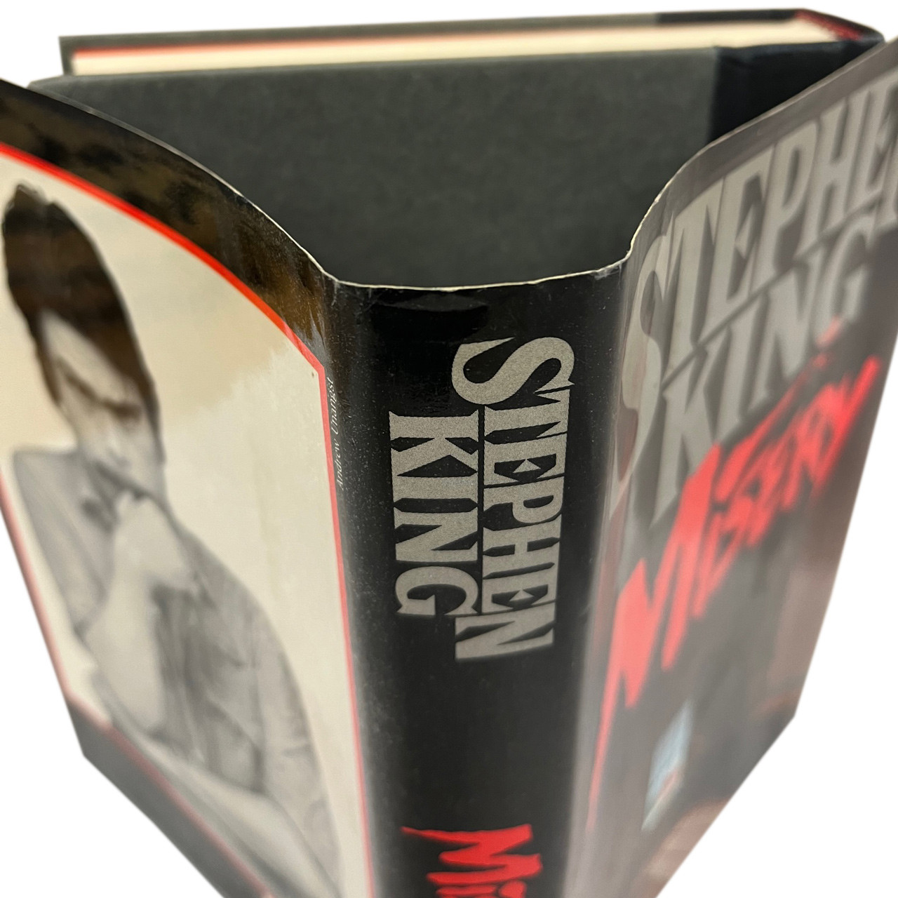 Stephen King "Misery" Slipcased Signed First Edition,  First Printing w/COA [Near Fine+]