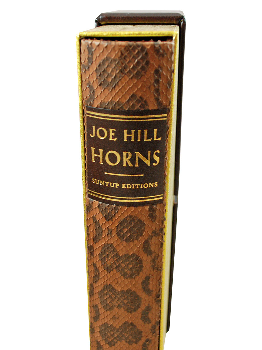 Joe Hill "Horns" Signed Limited Edition No. 115  of 250 w/Limited Promotional Art Kit