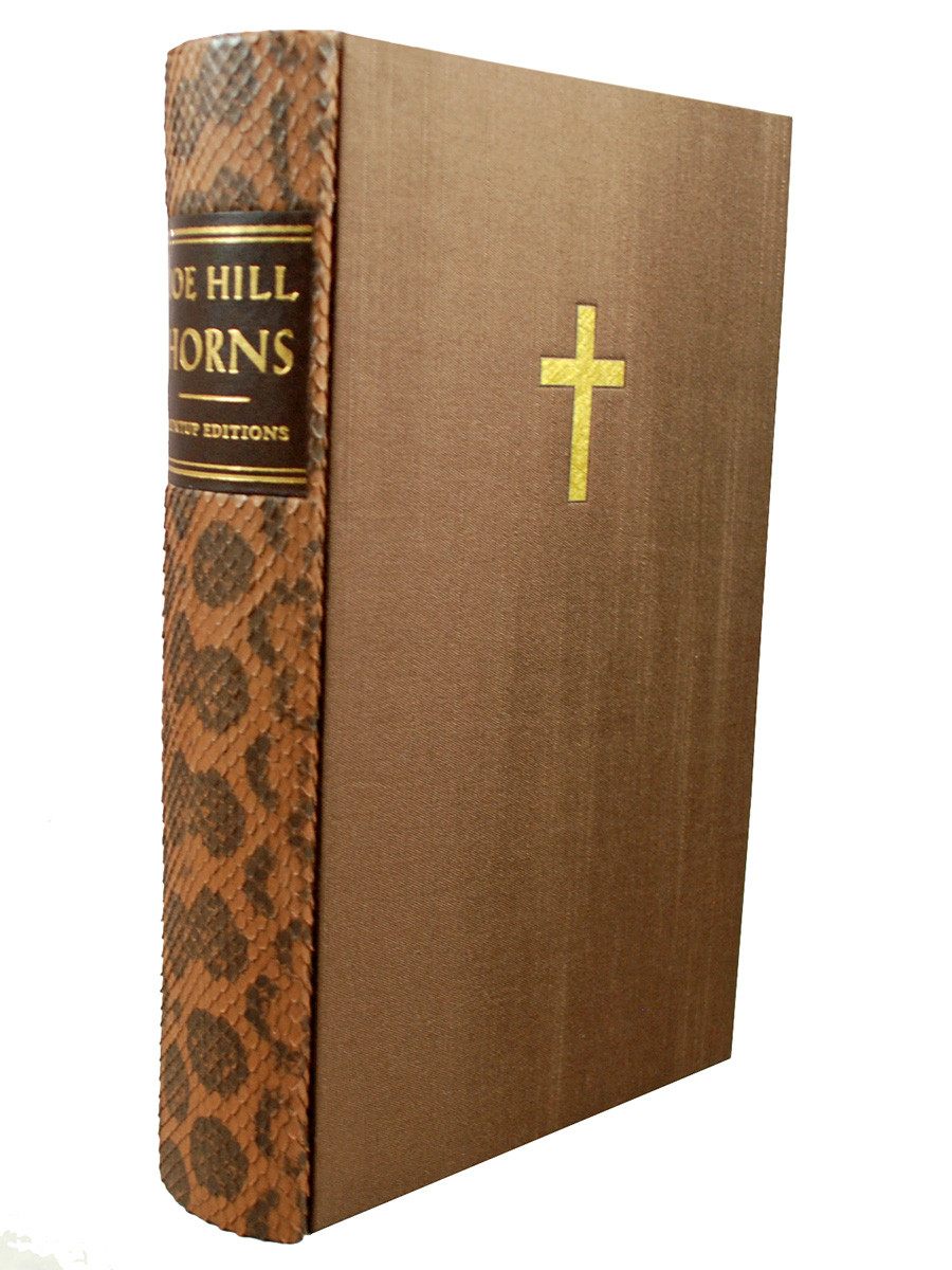 Joe Hill "Horns" Signed Limited Edition No. 115  of 250 w/Limited Promotional Art Kit