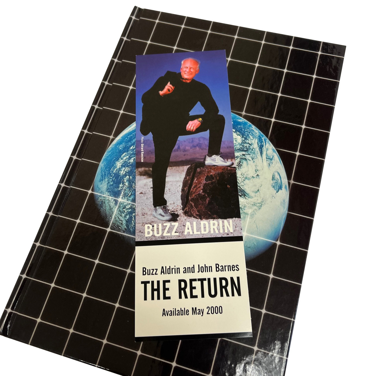 Buzz Aldrin and John Barnes "The Return" Signed First Edition, First Printing w/COA [Fine/Fine]
