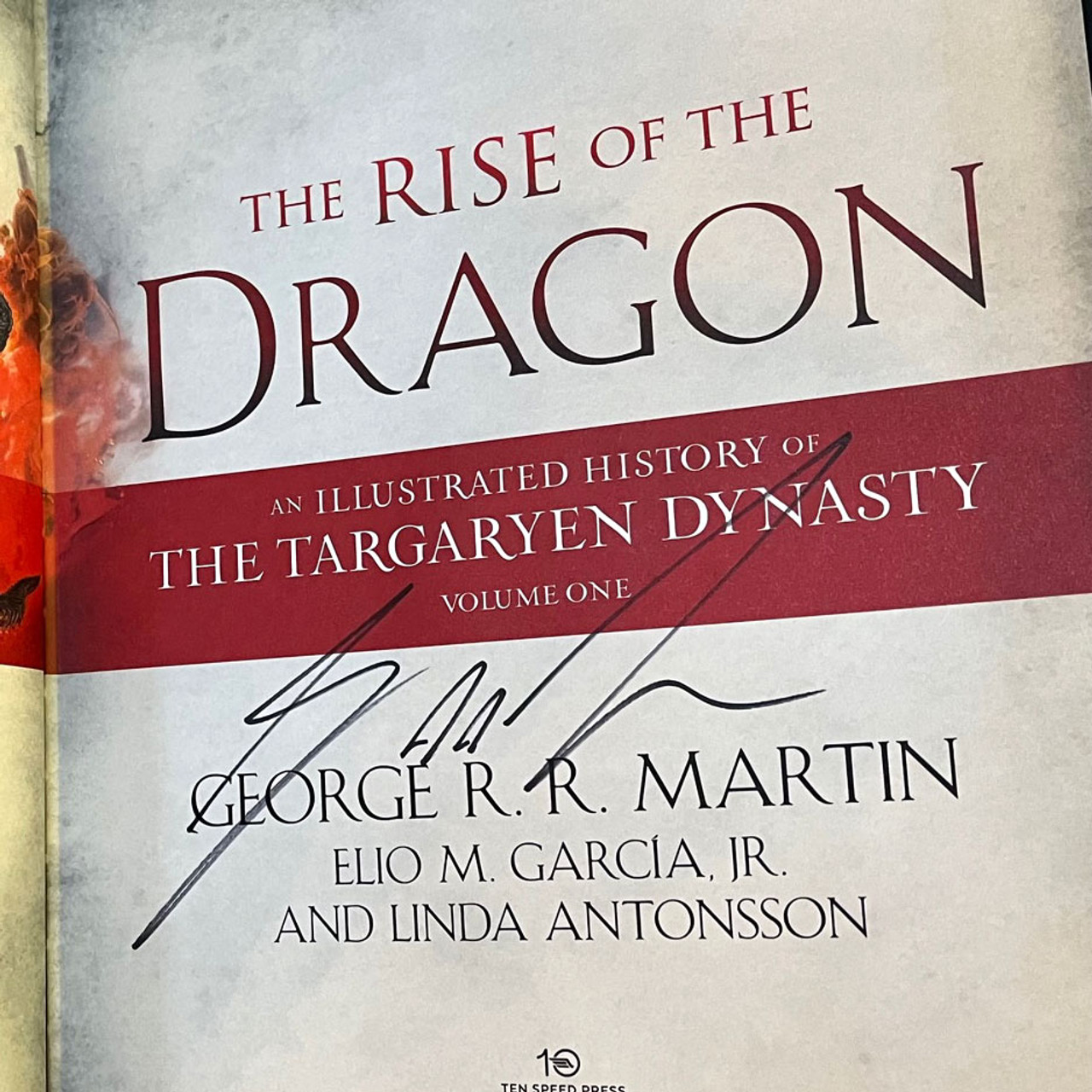 Del Rey Books on X: We're so excited to announce THE RISE OF THE DRAGON!  Coming 10/25!  / X