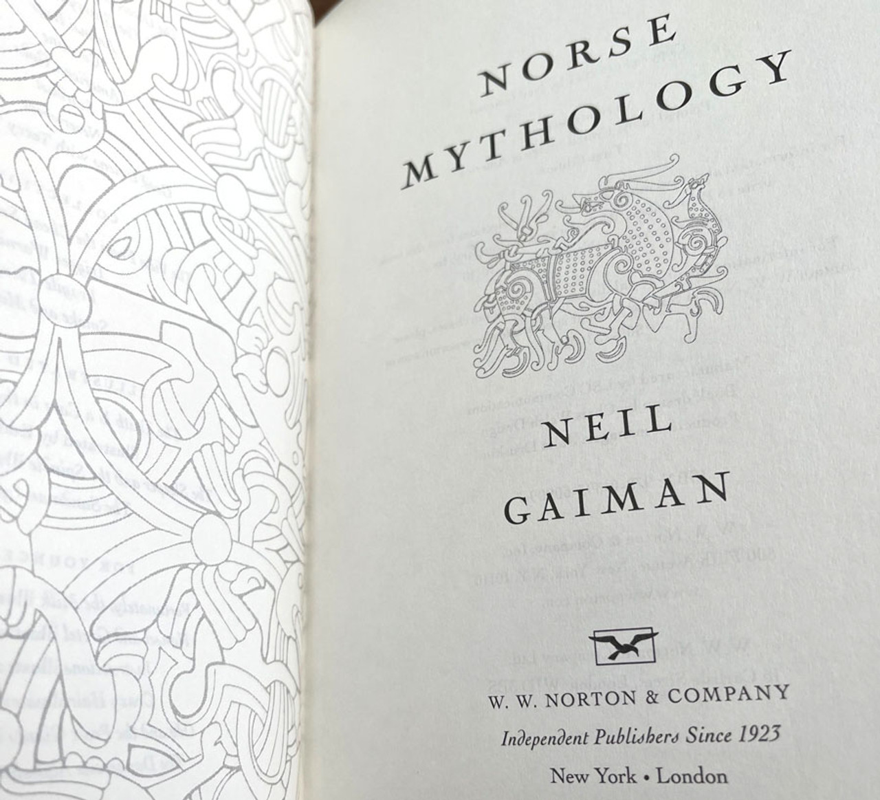 Neil Gaiman Norse Mythology Signed First Deluxe Edition Slipcased   IMG 7649  16813.1702386060 