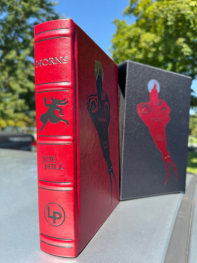Joe Hill "Horns" Slipcased Signed Deluxe Limited Edition of 1,750 [Sealed]