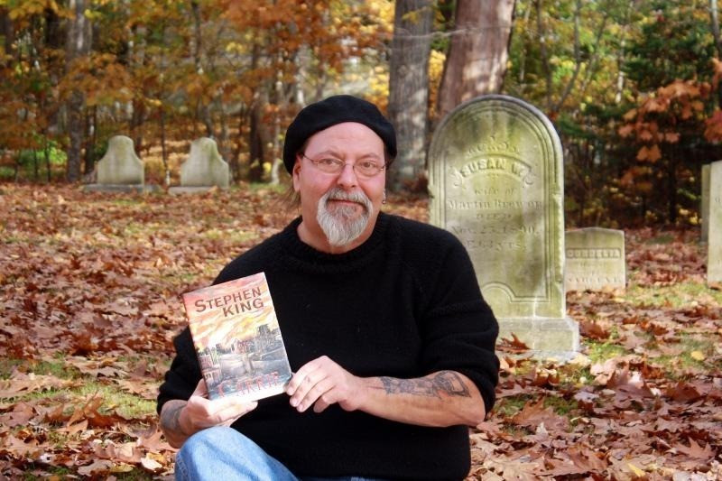 Stephen King "The Stand" Slipcased Deluxe Limited Gift Edition, Signed & Remarqued by Glenn Chadbourne w/COA