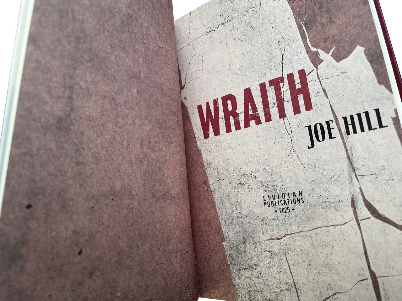 Joe Hill "WRAITH" Slipcased Deluxe Signed Limited Edition of 1750 [Sealed]