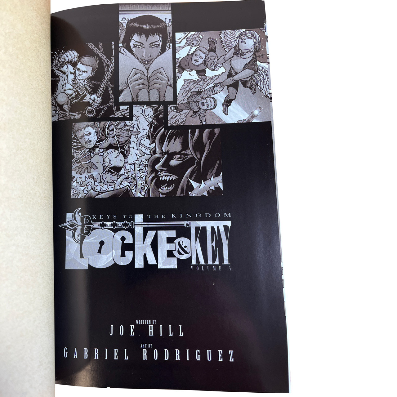 Joe Hill "Locke & Key" Signed Six Volume Set,  Hardcover Graphics Novels [Fine]