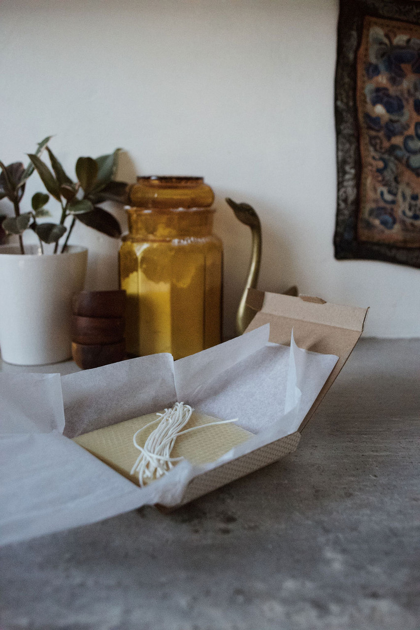 Make Your Own Beeswax Candle Kit - Includes 10 Full Size 100% Beeswax  Honeycomb Sheets in Natural and Approx. 6 Yards (18 Feet) of Cotton Wick.  Each