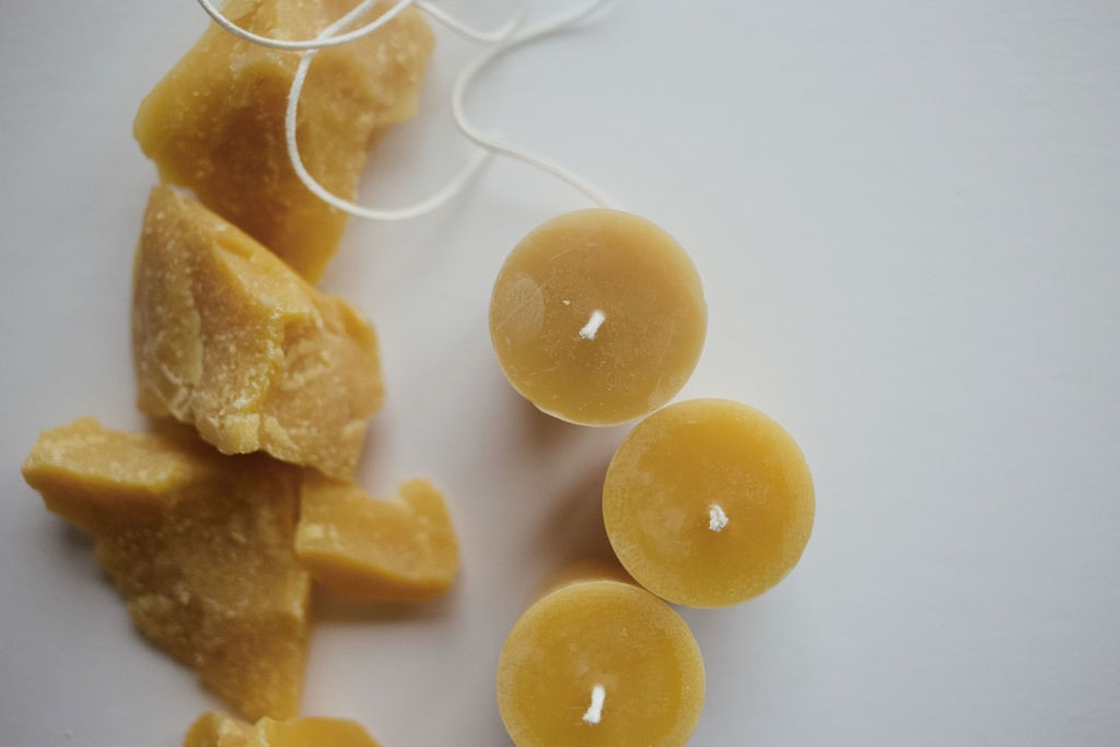 Tonn's Honey Beeswax Candle - Thumbnail 5