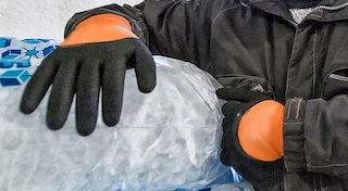 Our Recommended Cold Weather Gloves for Construction - RX Safety Blog