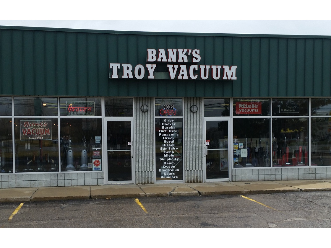 Bank's Vacuum - Troy