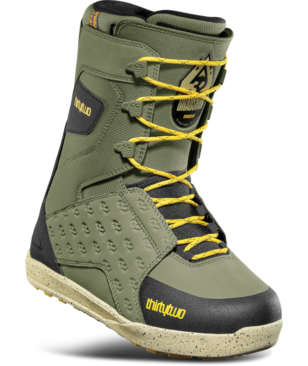 Thirty Two Lashed 2026