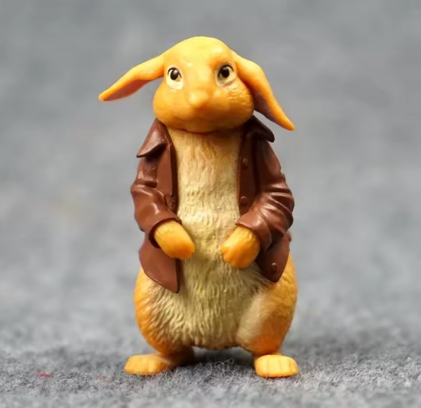 Peter Rabbit - Benjamin Figurine - Bake and Deco Warehouse