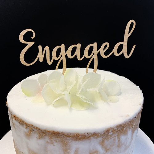 Cake Topper 'ENGAGED' (Fancy) - BAMBOO