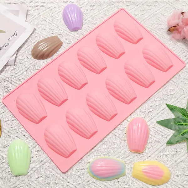 Mini Madelines Mold - 12 Cavity