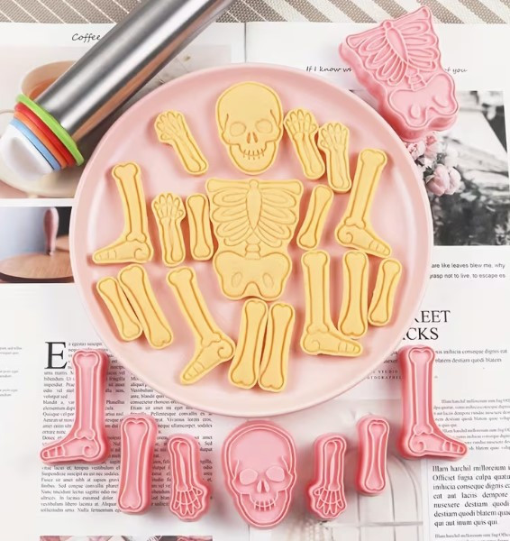 Skeleton Shaped Cookie Cutter Set 8pc