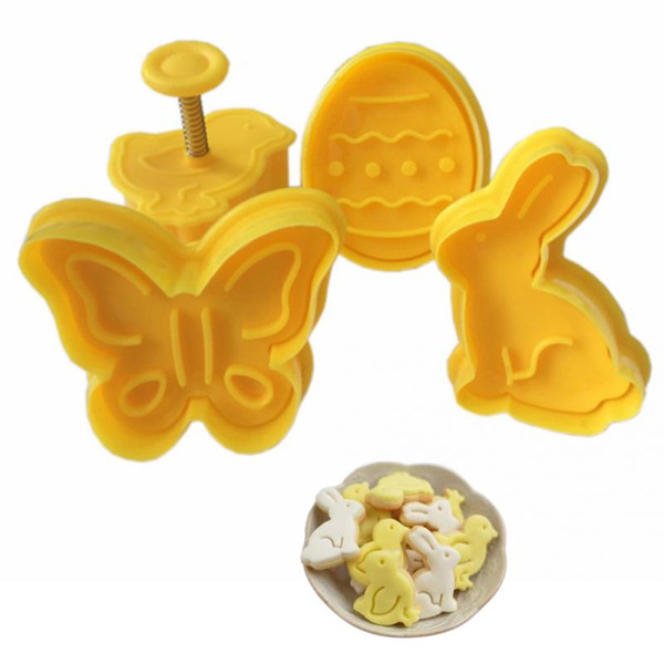 Easter Plunger Cuter 4pc Set