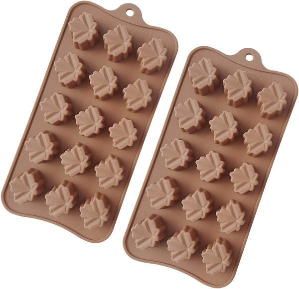 Maple Leaf 15 Cavity Chocolate Mold