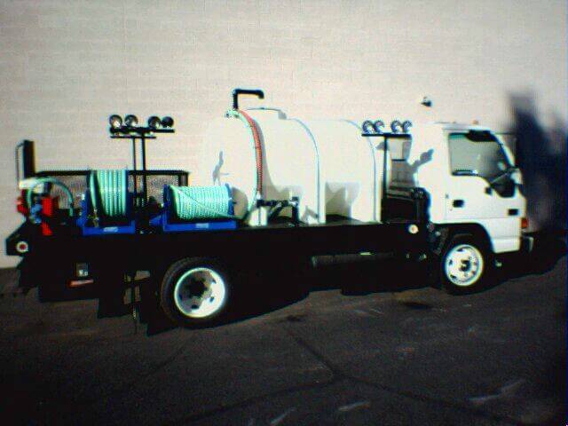 1000-gallon-flatbed.jpg