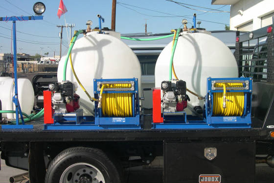 pest-control-spray-rig-3-tanks-pumps-motors.jpg