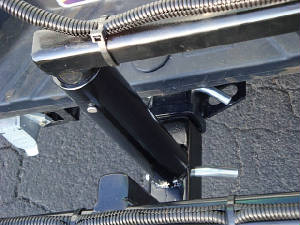 spray-booms-are-trailer-hitch.jpg