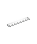 Gros plan de la poignée arc tubulaire en métal Mital Design, présentant l'une des trois finitions disponibles (chrome brillant, éconichel et nickel mat).