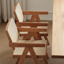 Chaise avec dossier en rotin naturel fraîchement cannissé, projet DIY