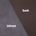 Gros plan sur la texture douce et l'élasticité du tissu suedette adhésif pour auto et DIY
