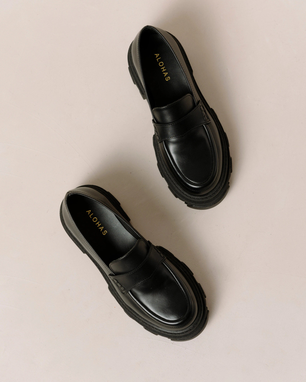 Alohas Trailblazer Black loafers Anastasia Boutique