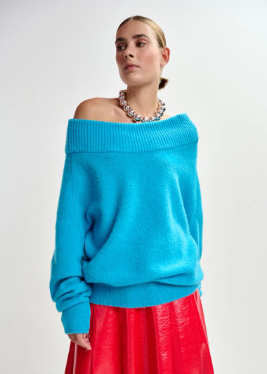 Essentiel Antwerp Off Shoulder Pullover