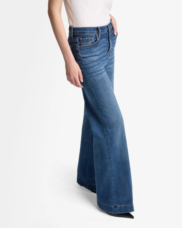 7 For All Mankind Modern Dojo Soho Light