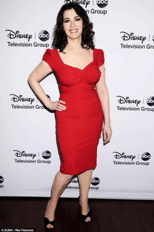 Anastasia Boutique featured on Xposé with Stylist Cathy O'Connor showing key looks from Celebrities