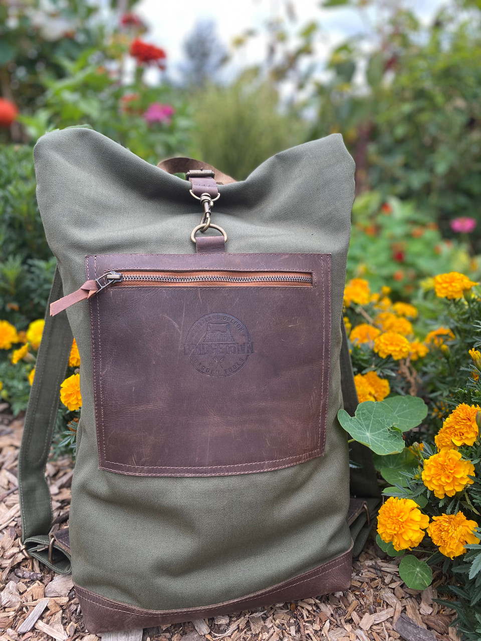 Thirty-One Deluxe Utility Tote - Fall Harvest