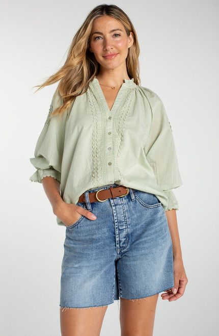 3/4 SLV BUTTON FRONT WOVEN TOP W/EMB