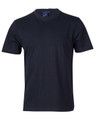 Men's semi-fitted T-shirt in black, featuring a crew neckline and short sleeves. Includes a logo on the label.