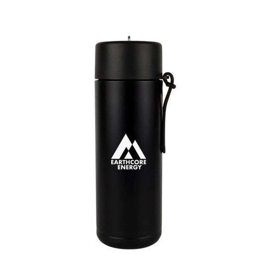 A drink bottle in matte black with a strap and a logo on the front. Ideal for water or beverages.