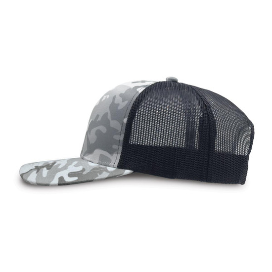 A trucker cap featuring a grey and white snow camouflage pattern, with a black mesh back and a curved peak.