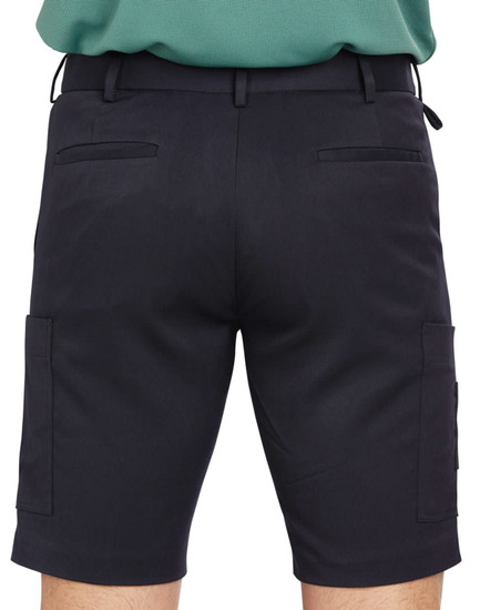 Men's utility cargo shorts in black, featuring two side pockets and two back pockets. Includes a logo on the waistband.