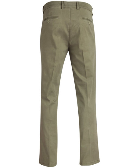 Men's Boston Chino Pants in khaki with a tailored fit and back pocket detailing. Features a logo on the waistband.