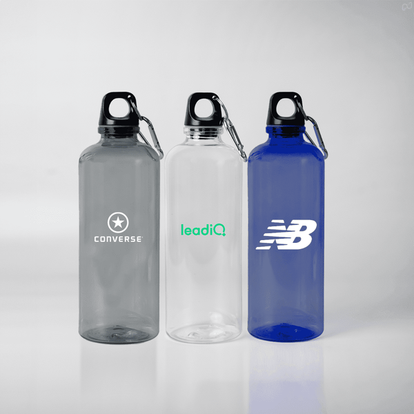 A drink bottle collection featuring grey, clear, and blue plastic bottles with carabiners, each with a logo.