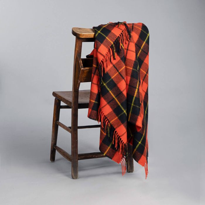 Border | Wallace Ancient Tartan Lambswool Blanket - Burnett's