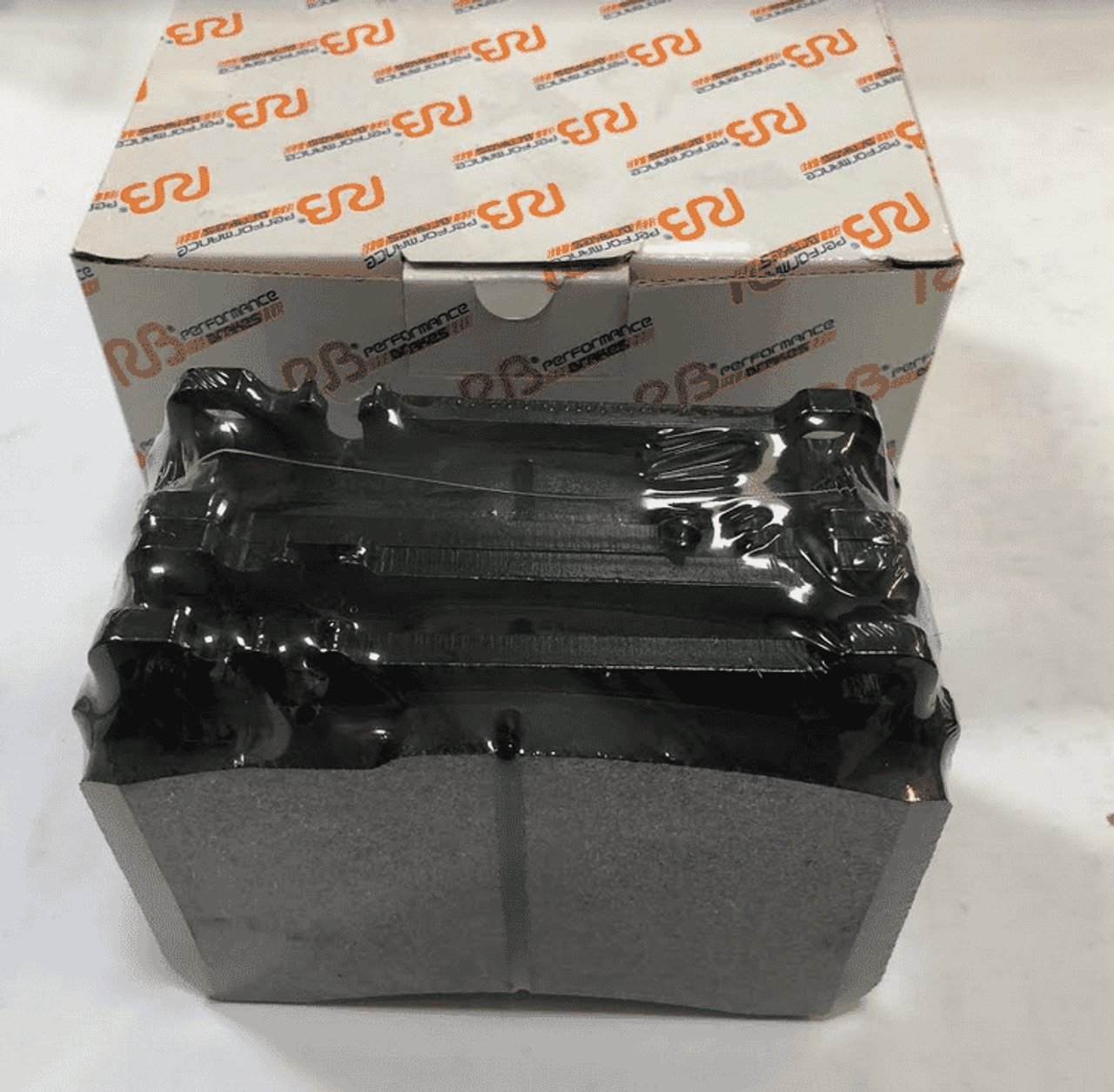 [PD1688-35] RB ET500 Street Pads: Mercedes SL550 Sport/Non Sport (13-17), S550 (14-17), S500e (15-16), SL400 (15-16), SL450 (2017+) Front