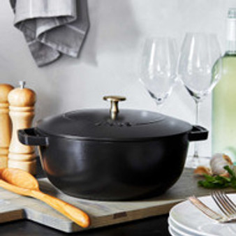 Staub Cast Iron Essential French Oven in Matte Black