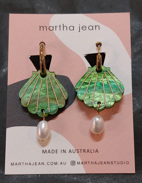 MarthaJean -  Sea shells with pearl drops - Green