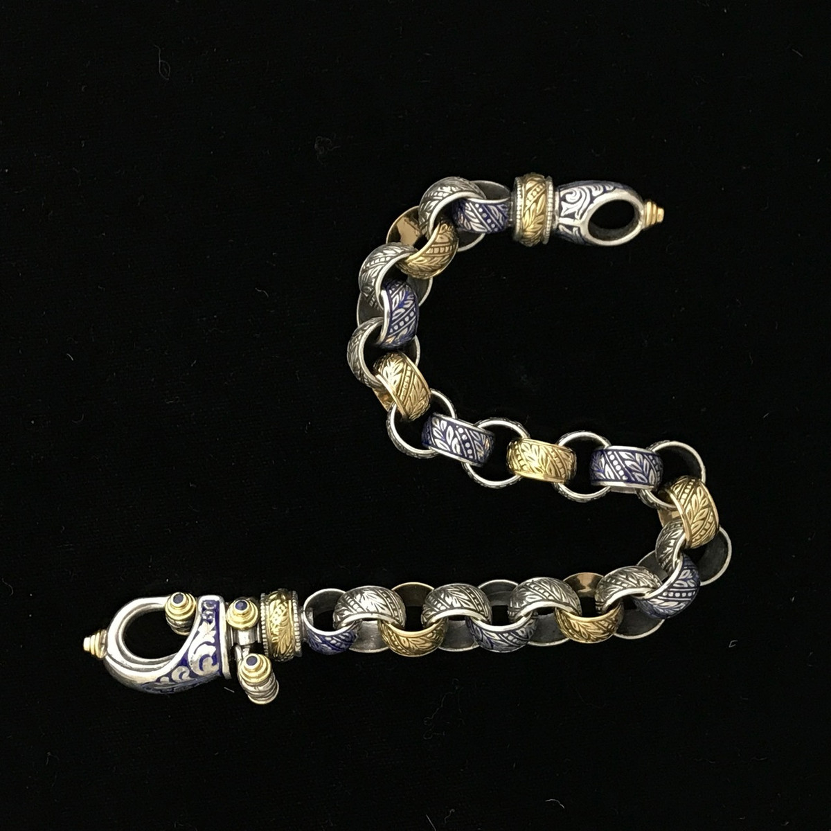 Laurel Leaf Hook Bracelet, engraved Sterling Silver and 18 k